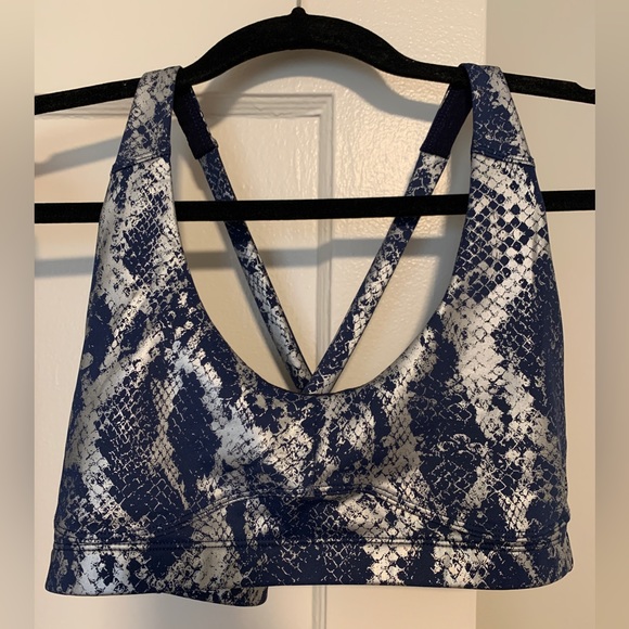 Carbon38 Metallic Snake Contour Crossback Bra - Picture 3 of 6